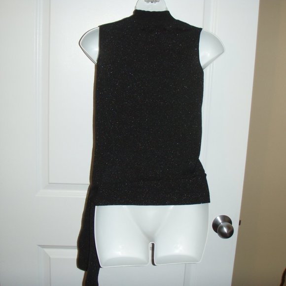 NWT The Sweater Company Black Sleeveless Top, Size Small - Picture 2 of 4